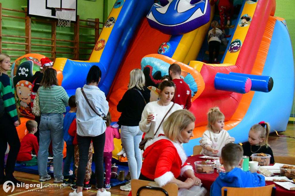 Biłgoraj. Trwają Mikołajki z Medykiem