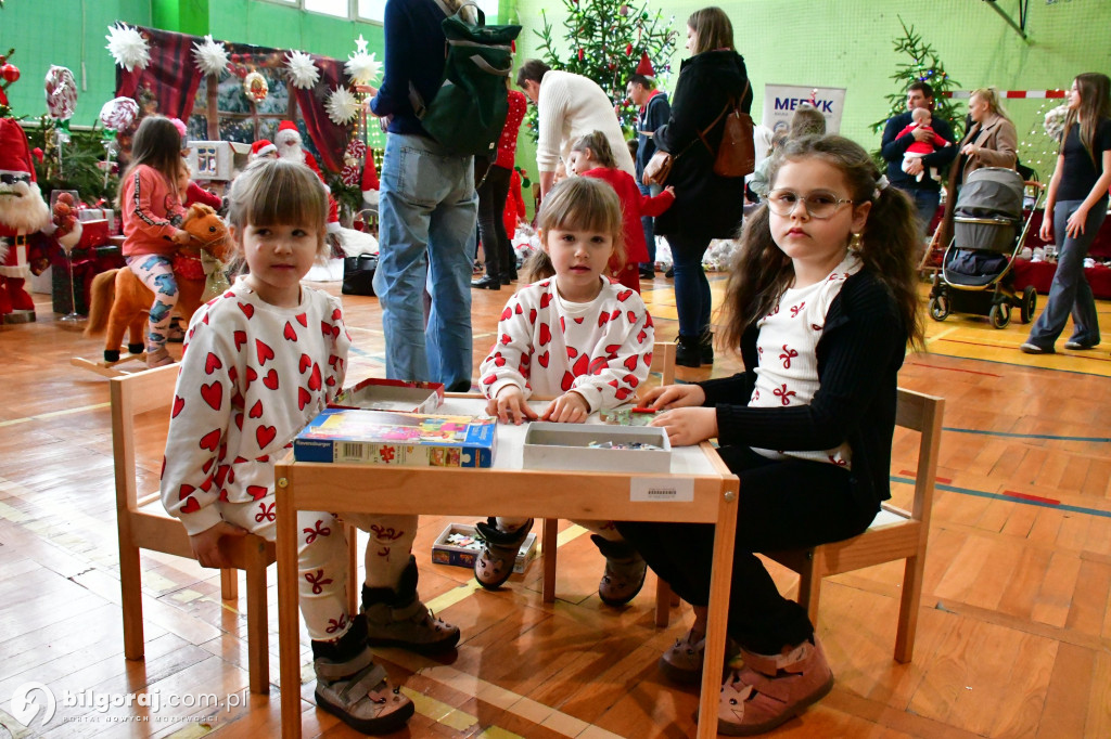 Biłgoraj. Trwają Mikołajki z Medykiem