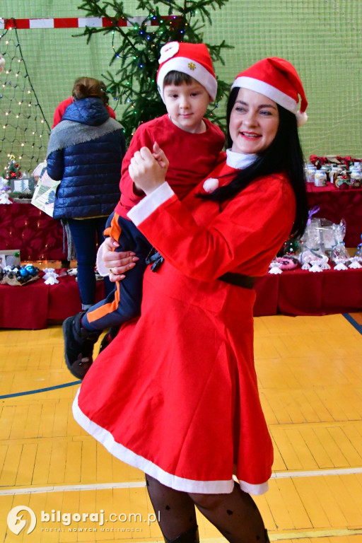 Biłgoraj. Trwają Mikołajki z Medykiem