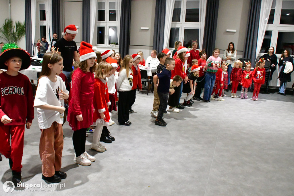 Od ozdób choinkowych po prezenty: Mikołajki w Biszczy