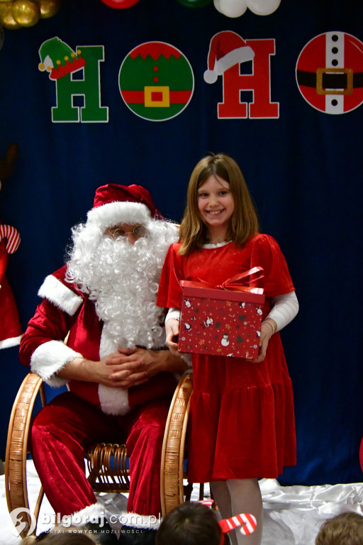 Od ozdób choinkowych po prezenty: Mikołajki w Biszczy
