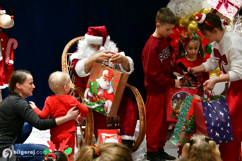 Od ozdób choinkowych po prezenty: Mikołajki w Biszczy