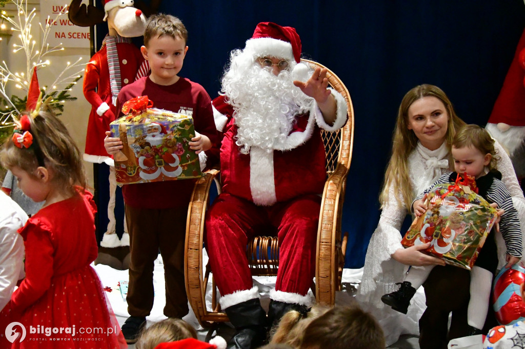 Od ozdób choinkowych po prezenty: Mikołajki w Biszczy
