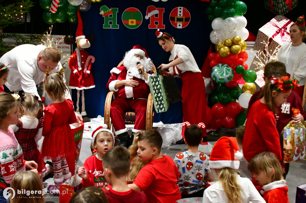 Od ozdób choinkowych po prezenty: Mikołajki w Biszczy