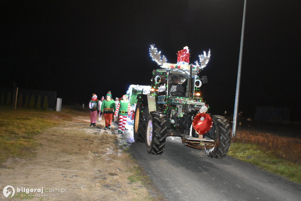 Fabryka zabawek w Dereźni! Mikołaj na platformie odwiedził wioskę