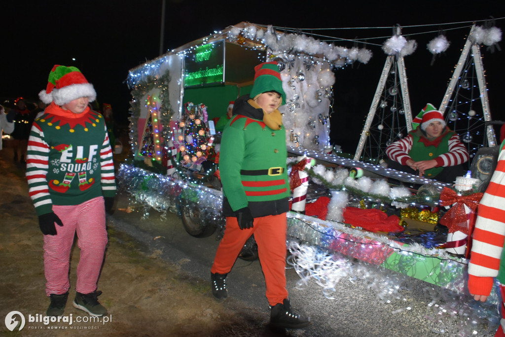 Fabryka zabawek w Dereźni! Mikołaj na platformie odwiedził wioskę