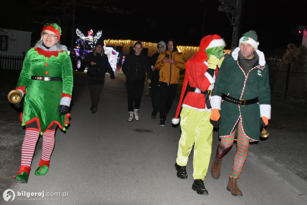 Fabryka zabawek w Dereźni! Mikołaj na platformie odwiedził wioskę