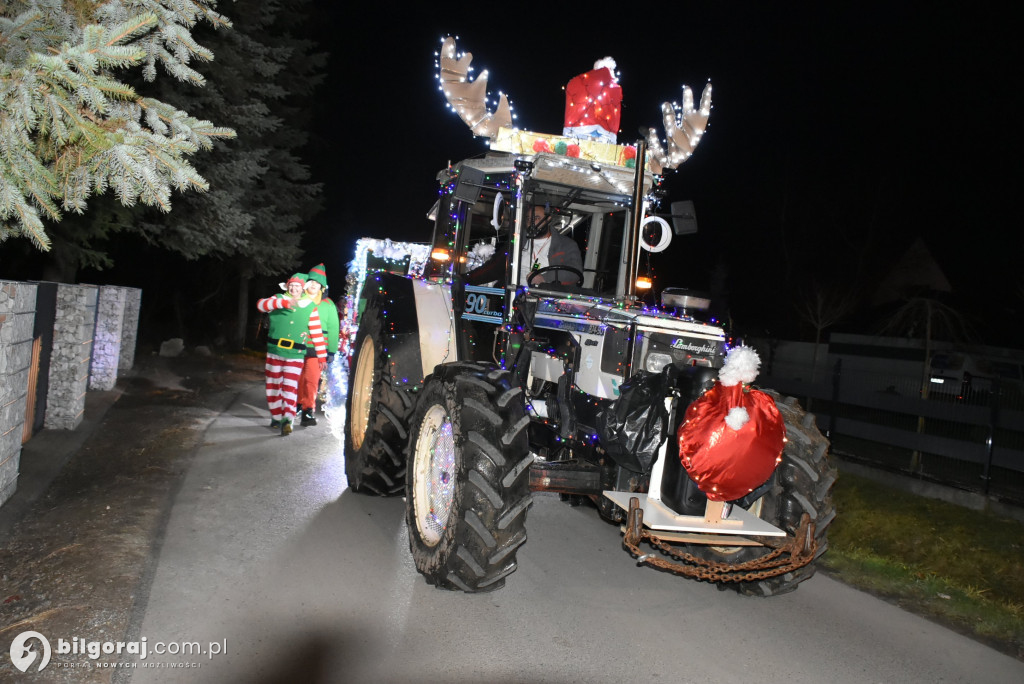 Fabryka zabawek w Dereźni! Mikołaj na platformie odwiedził wioskę