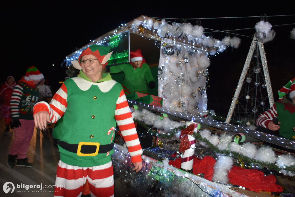 Fabryka zabawek w Dereźni! Mikołaj na platformie odwiedził wioskę