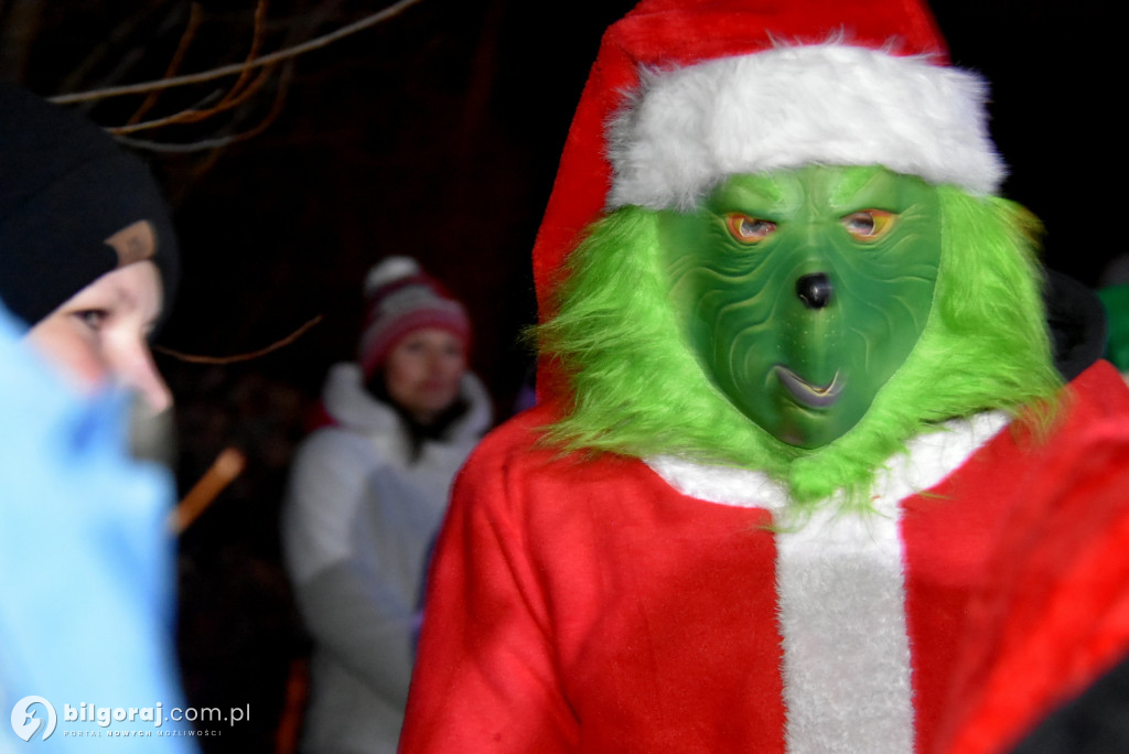 Fabryka zabawek w Dereźni! Mikołaj na platformie odwiedził wioskę