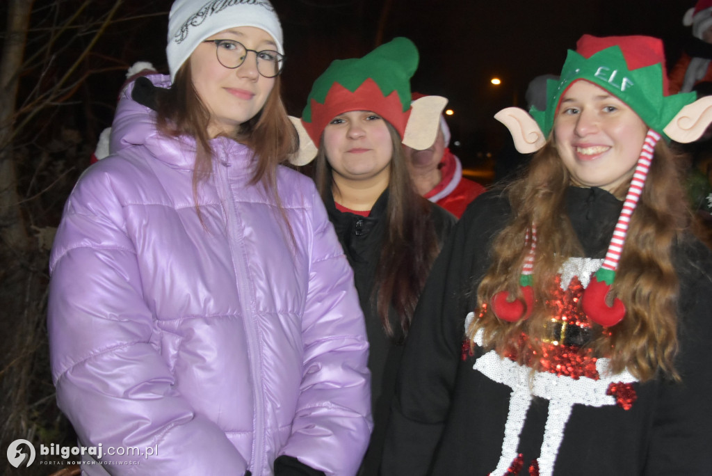 Fabryka zabawek w Dereźni! Mikołaj na platformie odwiedził wioskę