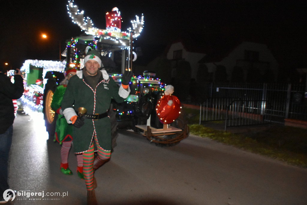 Fabryka zabawek w Dereźni! Mikołaj na platformie odwiedził wioskę