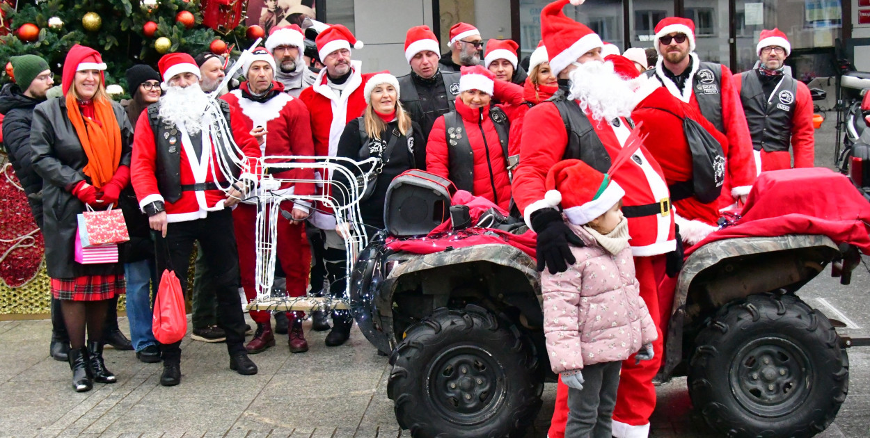 MotoMikołaje 2025 – paczki dla podopiecznych Wioski Dziecięcej i małych pacjentów