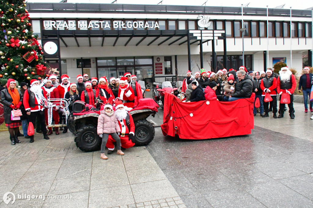 MotoMikołaje 2025 – paczki dla podopiecznych Wioski Dziecięcej i małych pacjentów