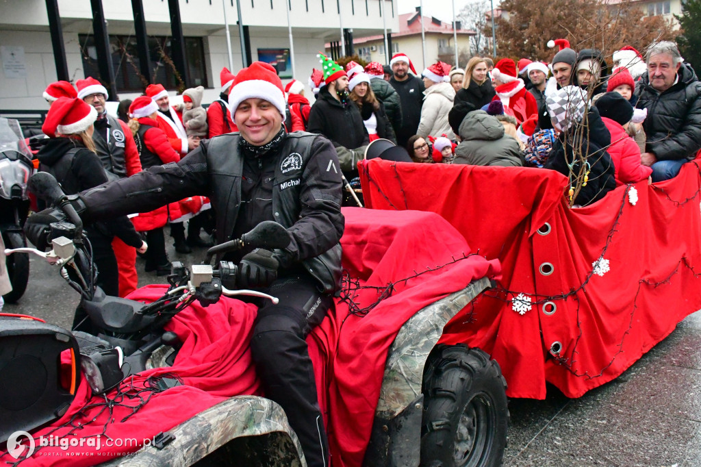 MotoMikołaje 2025 – paczki dla podopiecznych Wioski Dziecięcej i małych pacjentów