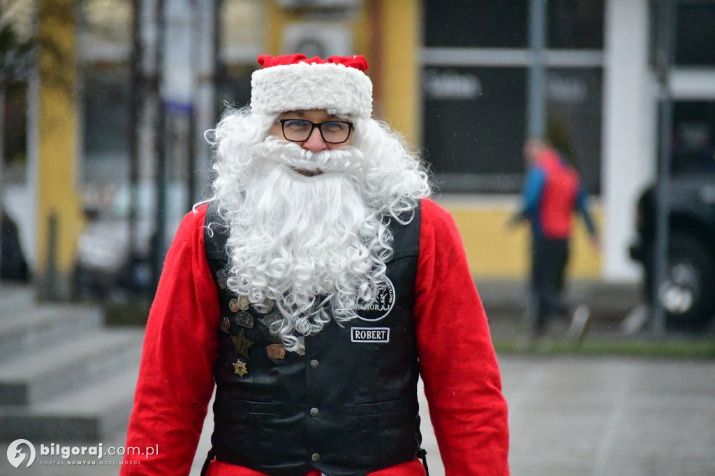 MotoMikołaje 2025 – paczki dla podopiecznych Wioski Dziecięcej i małych pacjentów