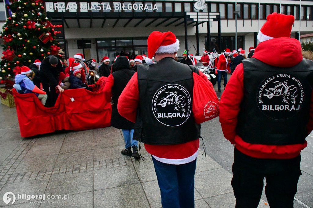MotoMikołaje 2025 – paczki dla podopiecznych Wioski Dziecięcej i małych pacjentów