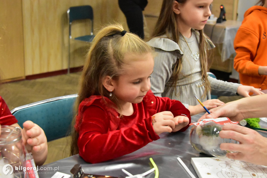 Lampiony, choinka i św. Mikołaj. Świąteczne warsztaty we Frampolu