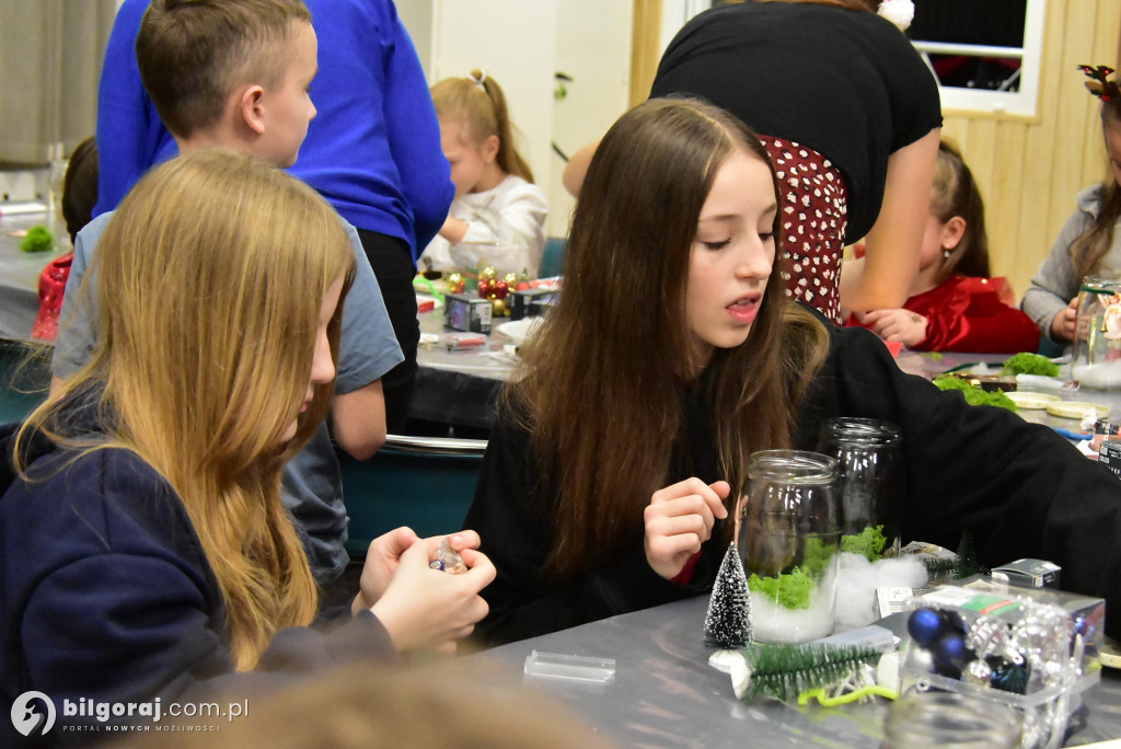 Lampiony, choinka i św. Mikołaj. Świąteczne warsztaty we Frampolu