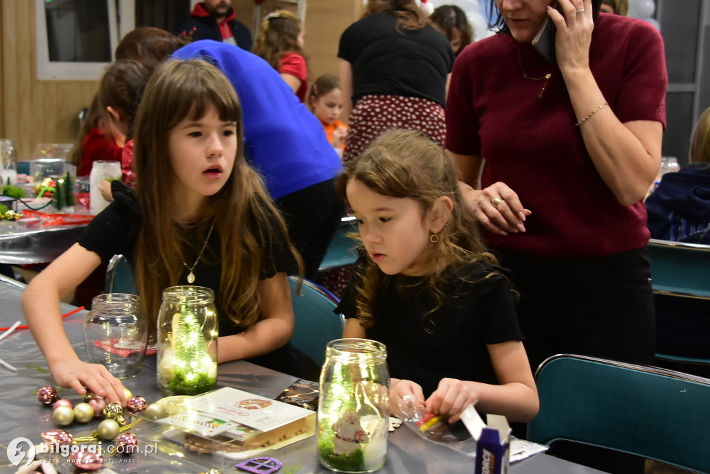 Lampiony, choinka i św. Mikołaj. Świąteczne warsztaty we Frampolu