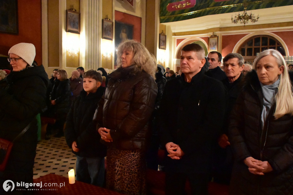 Akatyst w Goraju: Chór „Noster” przed obrazem Matki Bożej Gorajskiej