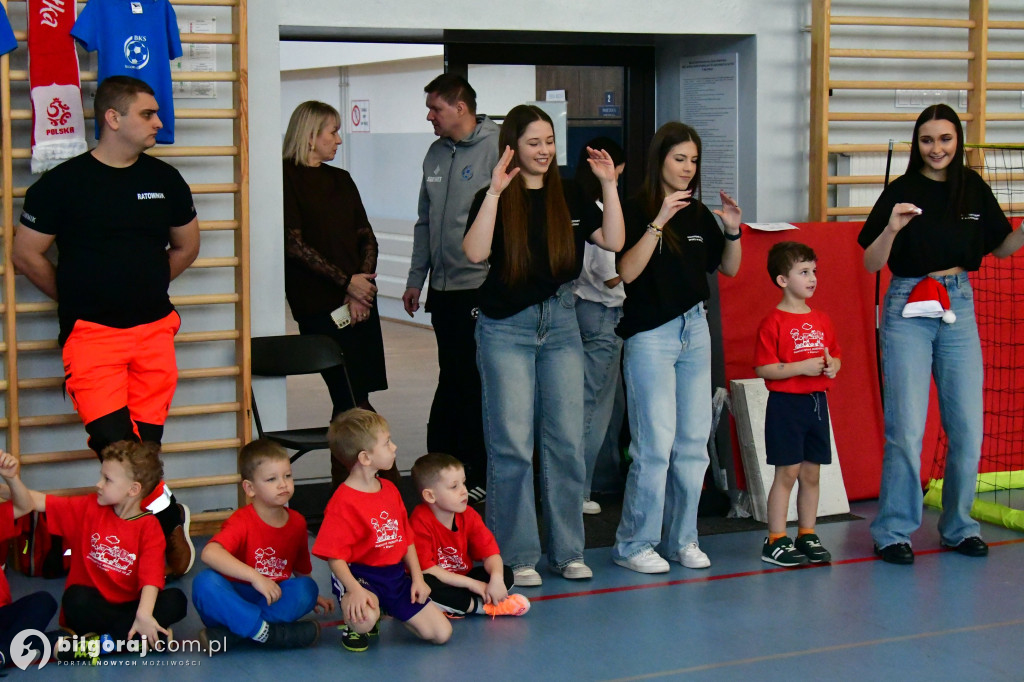 Gole, uśmiechy i radość! Mikołajkowy Mundial Przedszkolaków rozegrany!