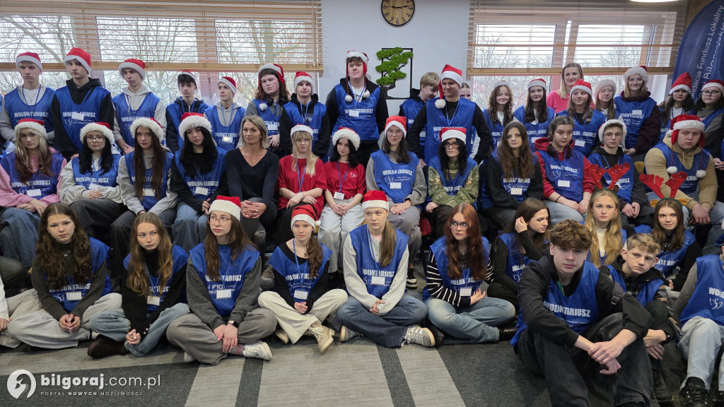 Uczniowie zbierają na stypendia dla rówieśników