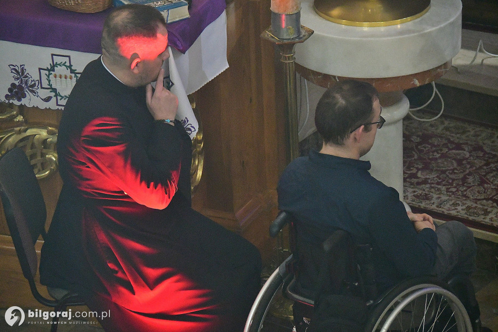 Adwentowe ognisko wiary: Młodzież zwołana do Biłgoraja