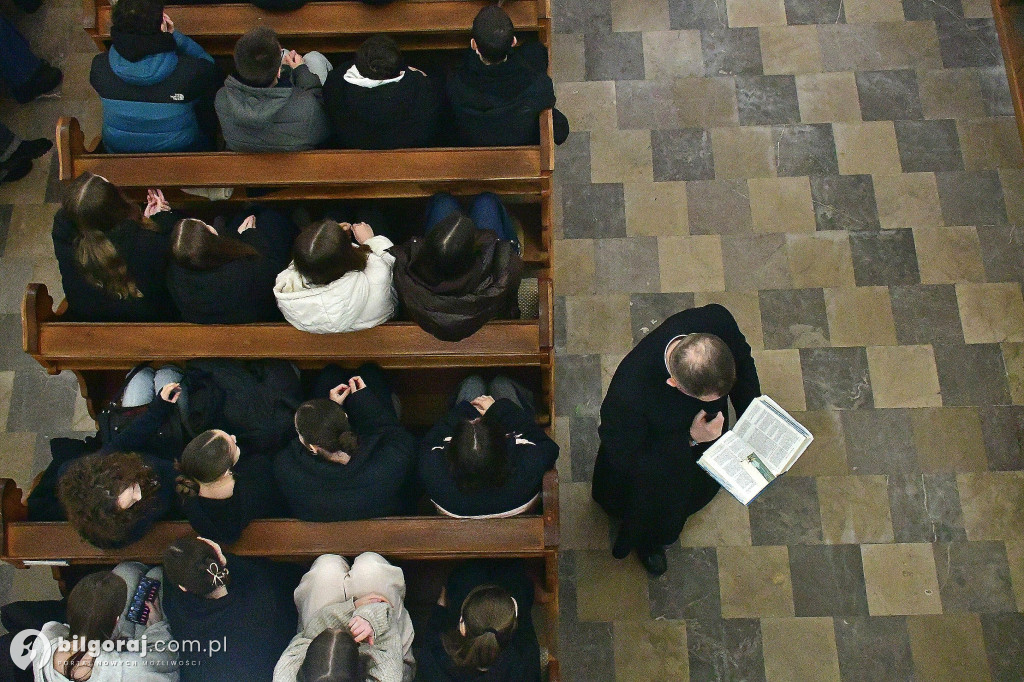 Adwentowe ognisko wiary: Młodzież zwołana do Biłgoraja