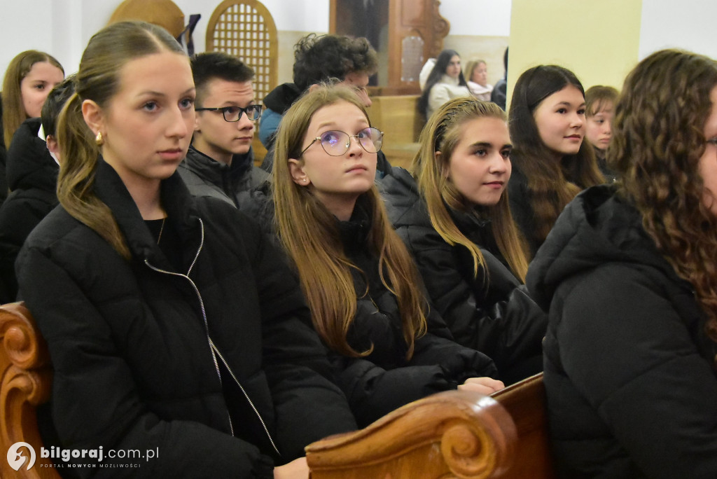 Adwentowe ognisko wiary: Młodzież zwołana do Biłgoraja
