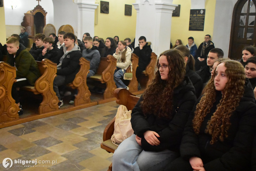 Adwentowe ognisko wiary: Młodzież zwołana do Biłgoraja
