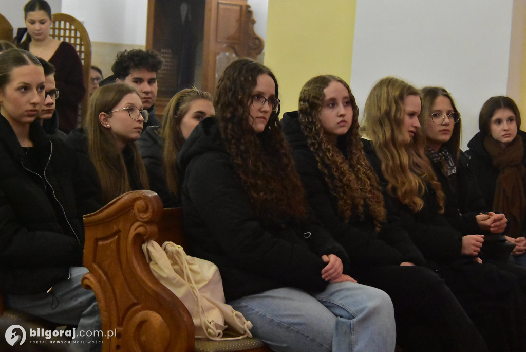 Adwentowe ognisko wiary: Młodzież zwołana do Biłgoraja