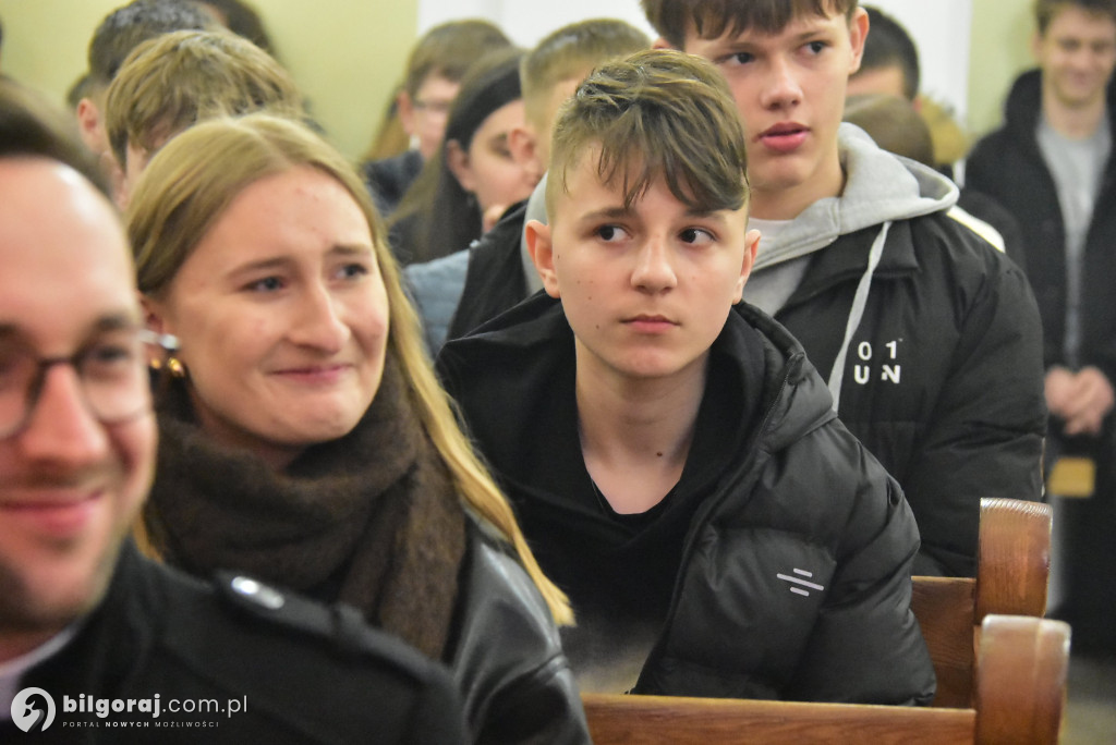 Adwentowe ognisko wiary: Młodzież zwołana do Biłgoraja