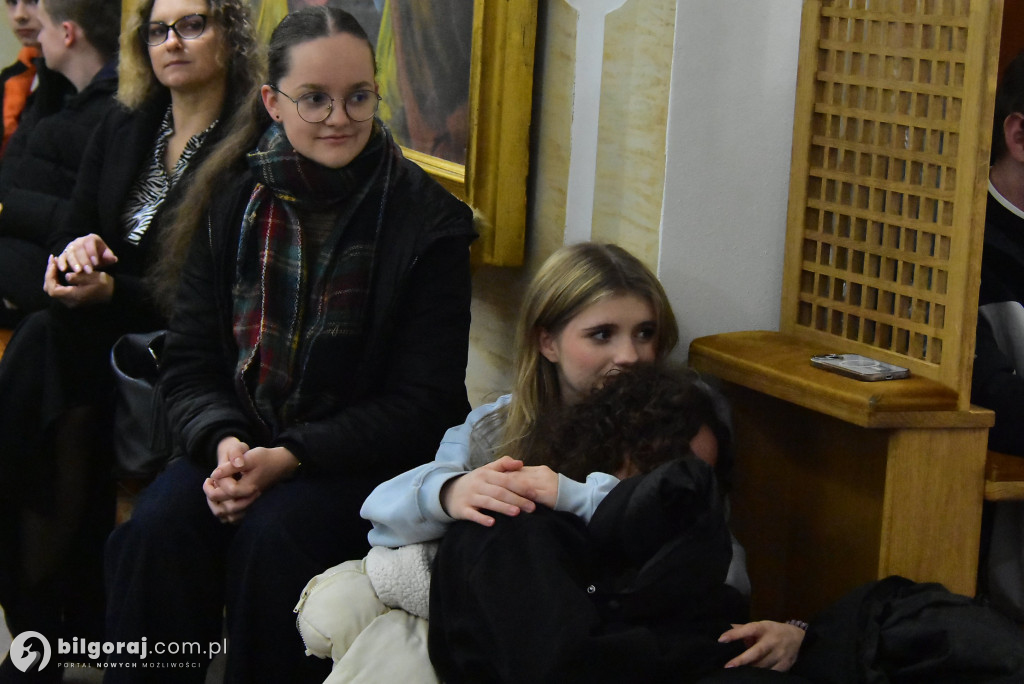 Adwentowe ognisko wiary: Młodzież zwołana do Biłgoraja
