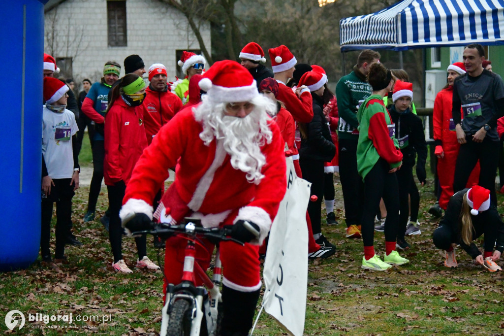 Rekreacyjny Bieg Mikołajkowy i Cross Biłgorajski po raz dziewiąty