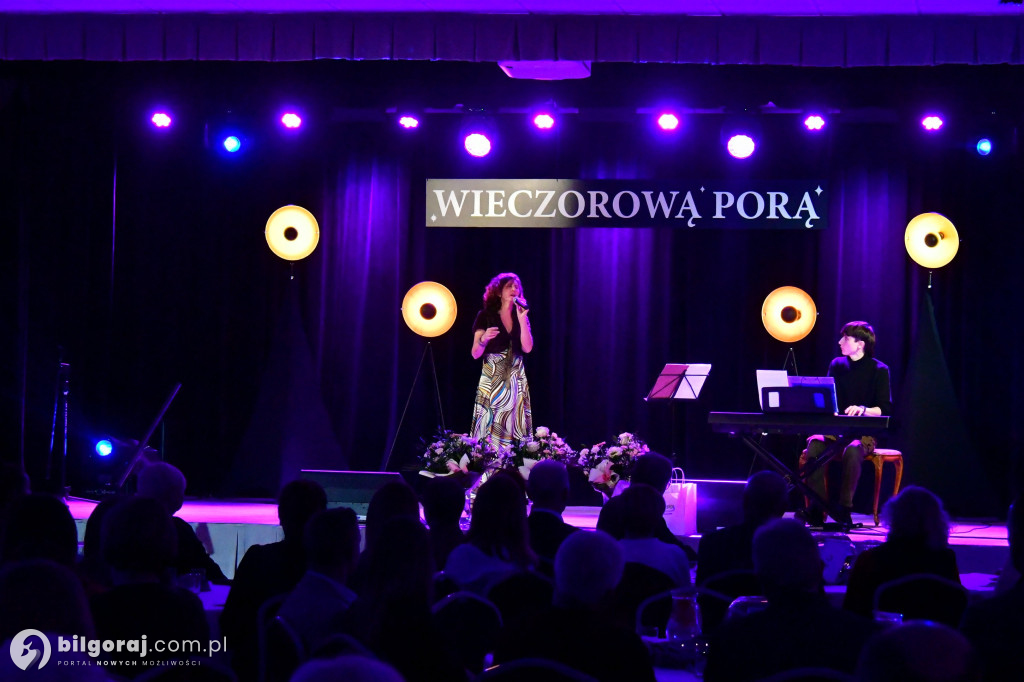 Księżpol pod niebem Paryża. Francuska piosenka królowała w GOK-u