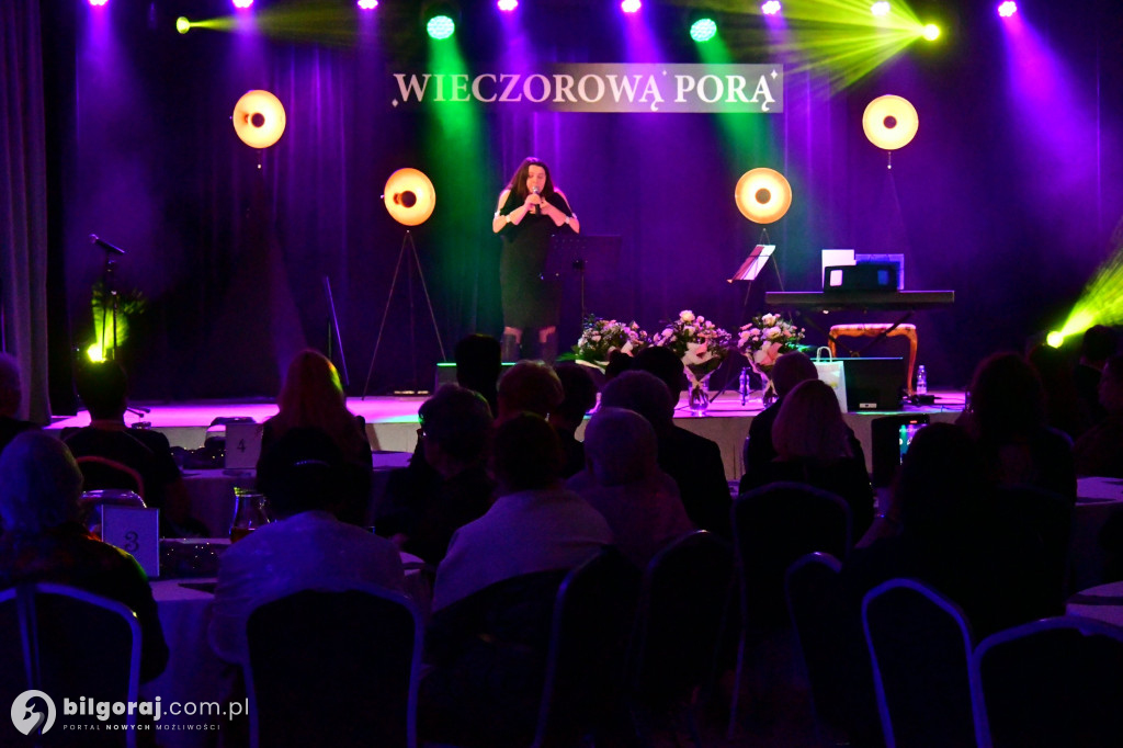 Księżpol pod niebem Paryża. Francuska piosenka królowała w GOK-u