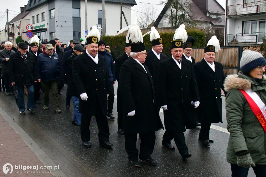 Hymn górniczy nad mogiłą: Tarnogród pamięta o grudniu 1981 roku