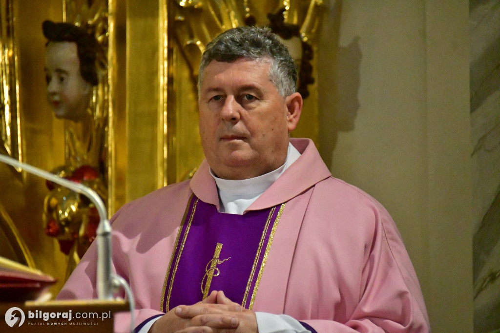 Hymn górniczy nad mogiłą: Tarnogród pamięta o grudniu 1981 roku