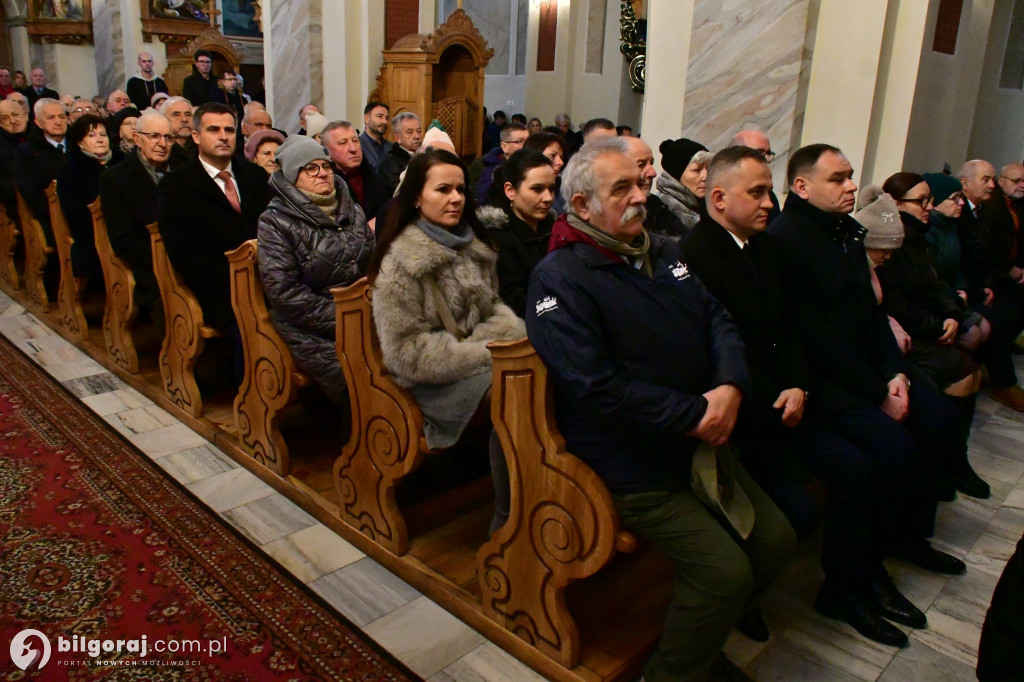 Hymn górniczy nad mogiłą: Tarnogród pamięta o grudniu 1981 roku