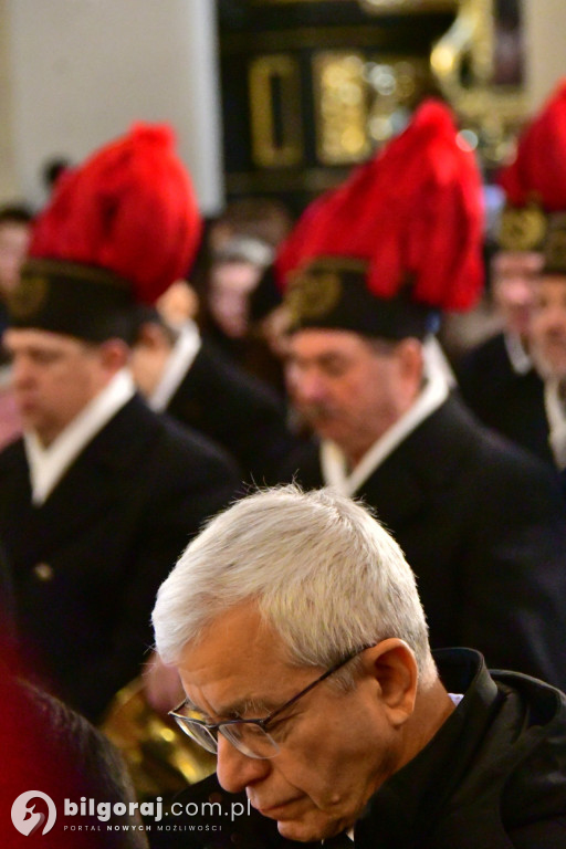 Hymn górniczy nad mogiłą: Tarnogród pamięta o grudniu 1981 roku