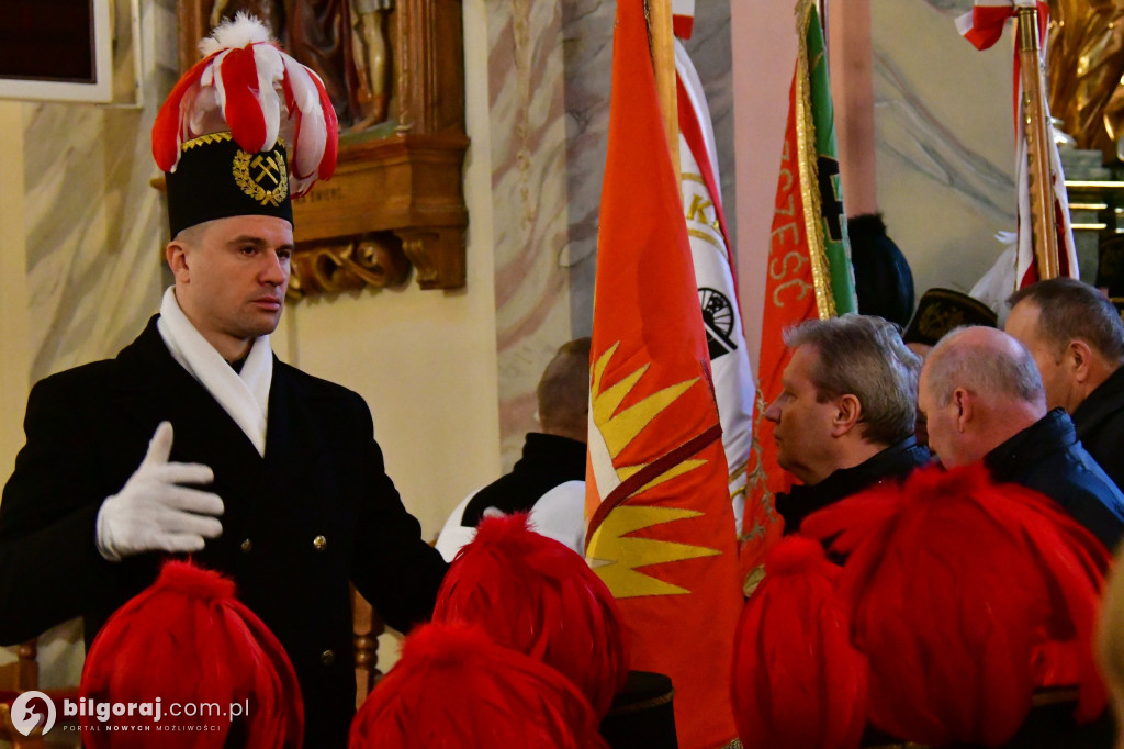 Hymn górniczy nad mogiłą: Tarnogród pamięta o grudniu 1981 roku