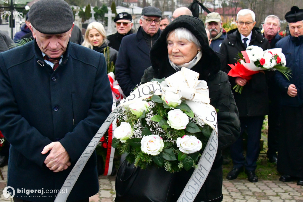 Hymn górniczy nad mogiłą: Tarnogród pamięta o grudniu 1981 roku