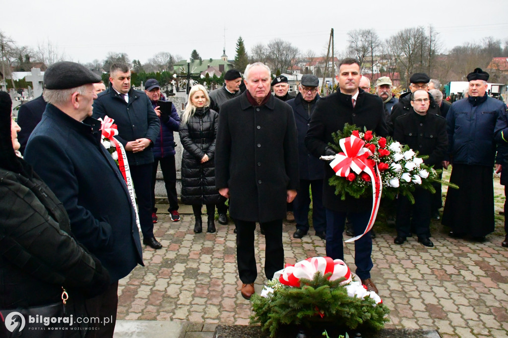 Hymn górniczy nad mogiłą: Tarnogród pamięta o grudniu 1981 roku