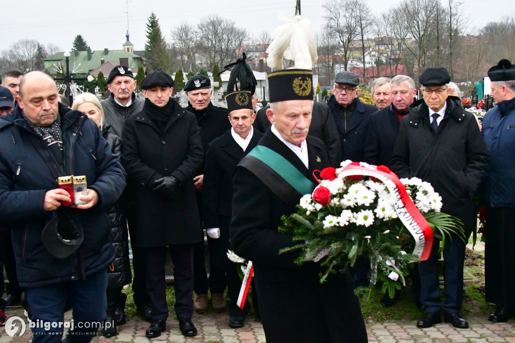 Hymn górniczy nad mogiłą: Tarnogród pamięta o grudniu 1981 roku