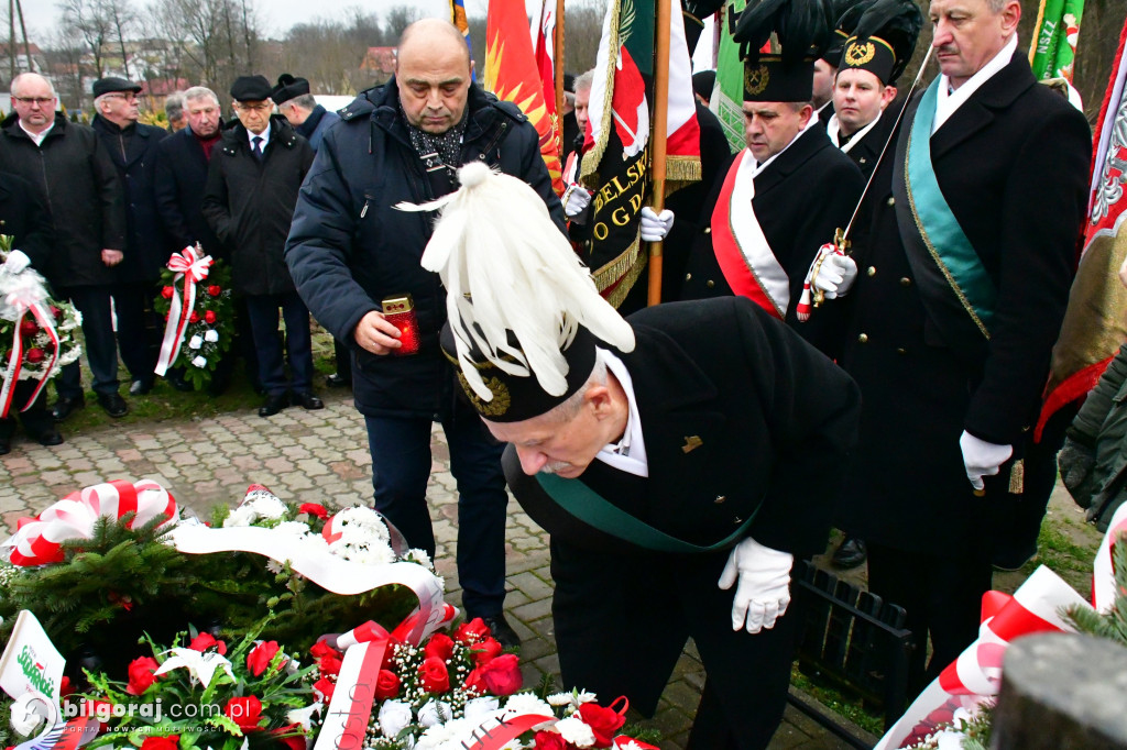 Hymn górniczy nad mogiłą: Tarnogród pamięta o grudniu 1981 roku
