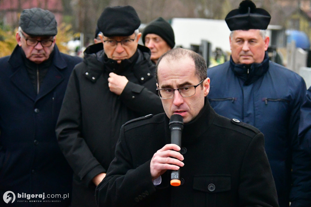 Hymn górniczy nad mogiłą: Tarnogród pamięta o grudniu 1981 roku