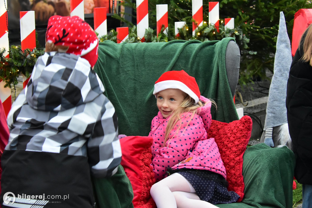 Świąteczna wieczorynka w Księżpolu: Integracja i Kolędowanie z KGW Złote Nitki
