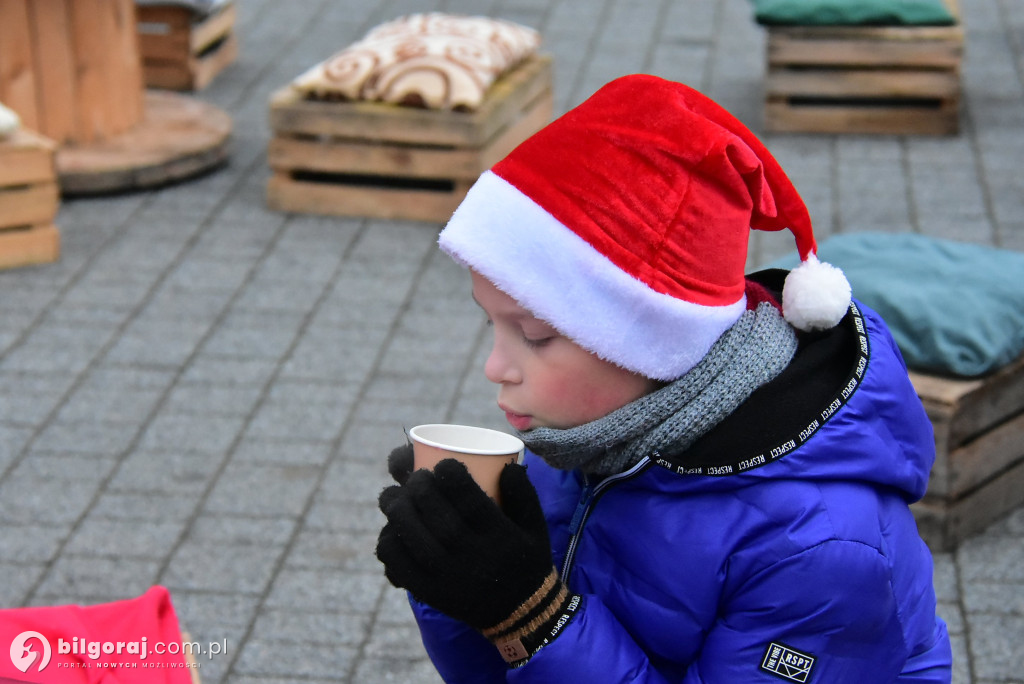 Świąteczna wieczorynka w Księżpolu: Integracja i Kolędowanie z KGW Złote Nitki