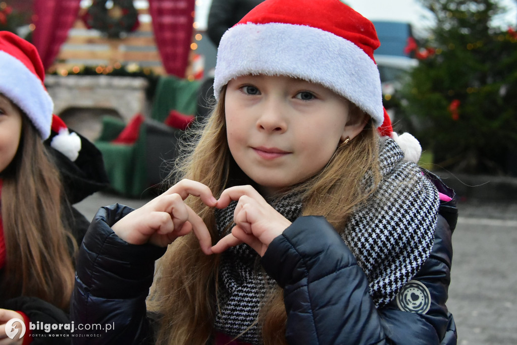Świąteczna wieczorynka w Księżpolu: Integracja i Kolędowanie z KGW Złote Nitki